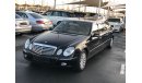 Mercedes-Benz E 350 Mercedes Benz E350 model 2007 GCC car 6 door good condition from inside and outside low mileage