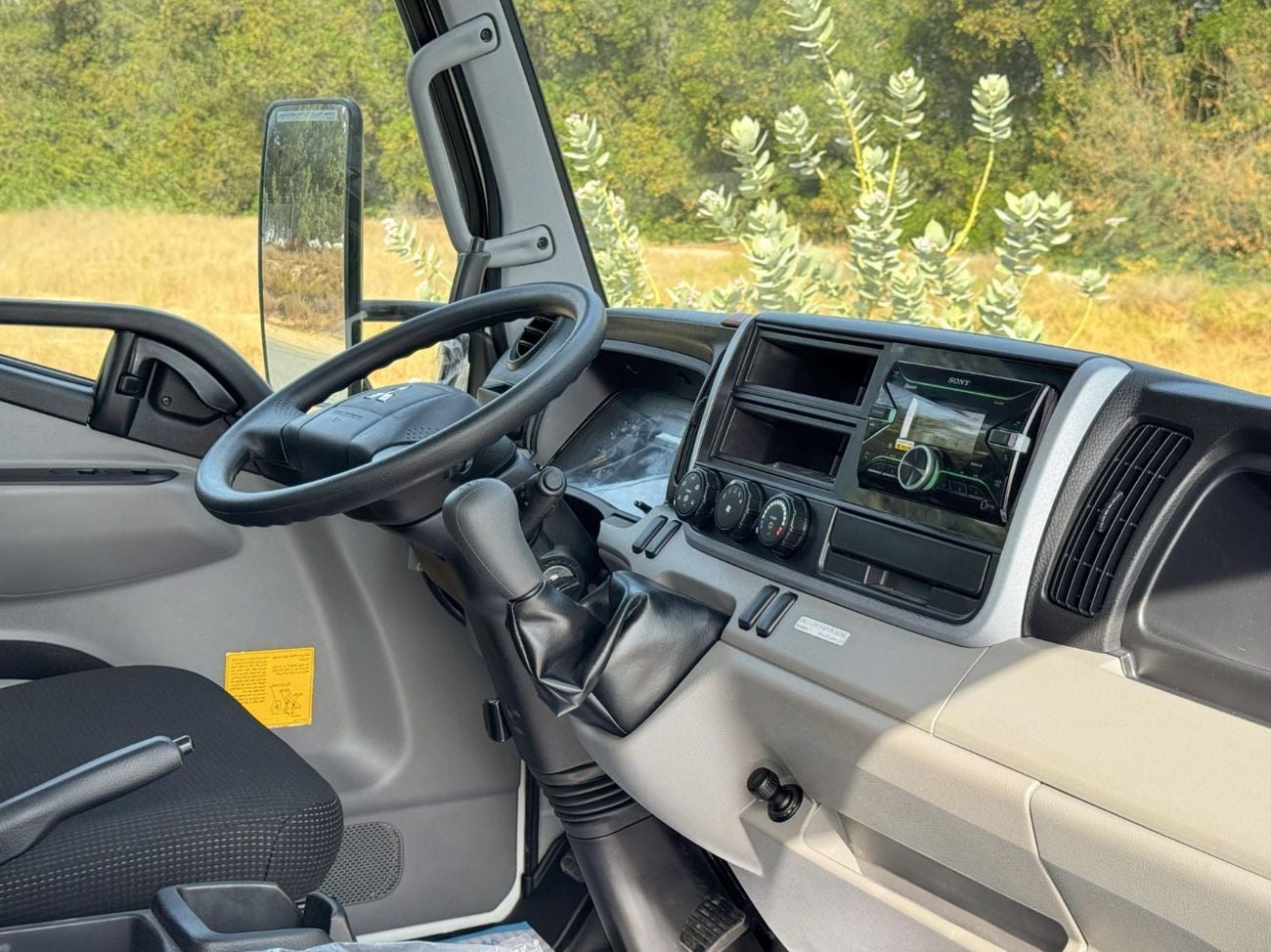 Mitsubishi Fuso Canter 2026 GCC | TIPPER TRUCK | 3.0L DIESEL | EURO 5 | RWD | BRAND NEW | Export