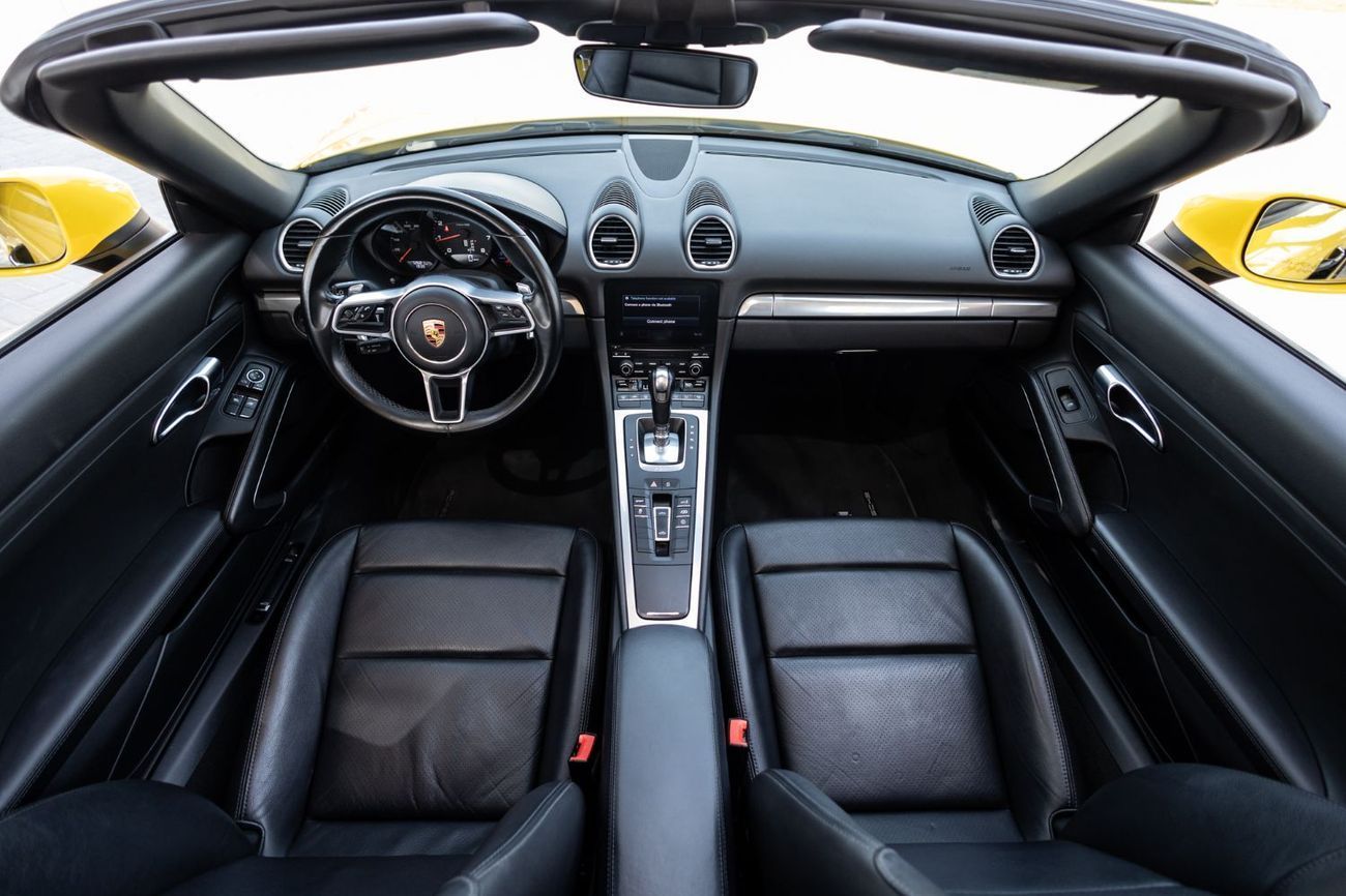 بورش بوكستر 718 Std 2.0L A/T