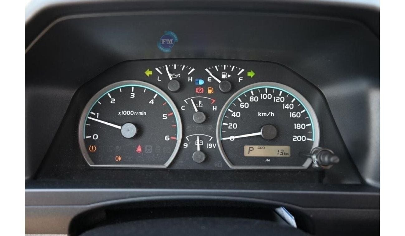 Toyota Land Cruiser Pick Up LX 2.8L Diesel Automatic (Mid Option)