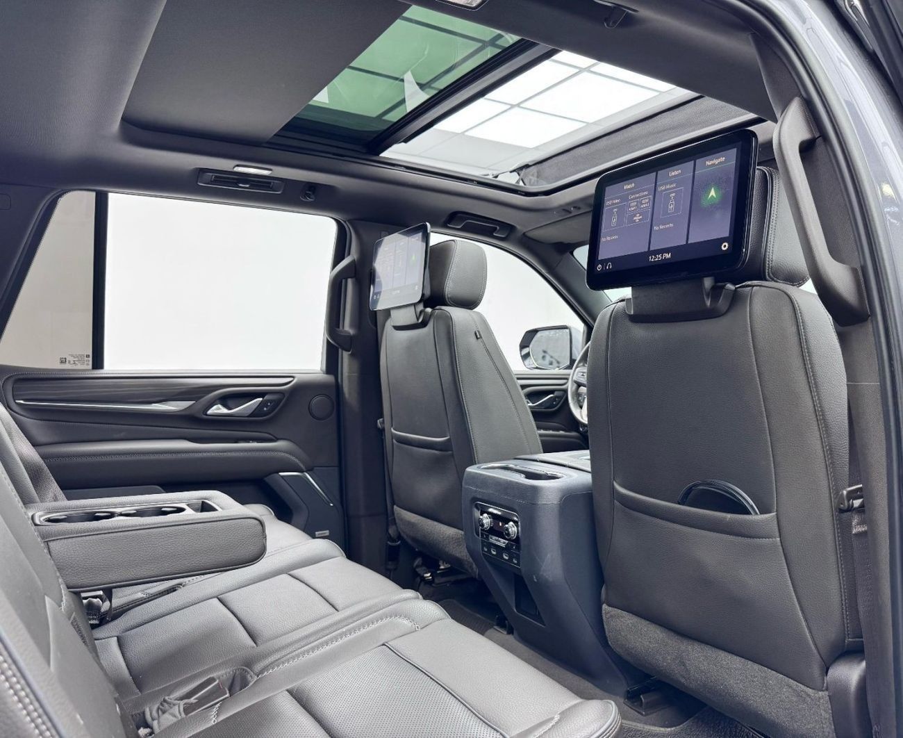 جي أم سي يوكون Denali 6.2L (8 Seater) 2021 GMC Yukon Denali, 2027 GMC Warranty + Service Pack, Fully Loaded, 8 Seat