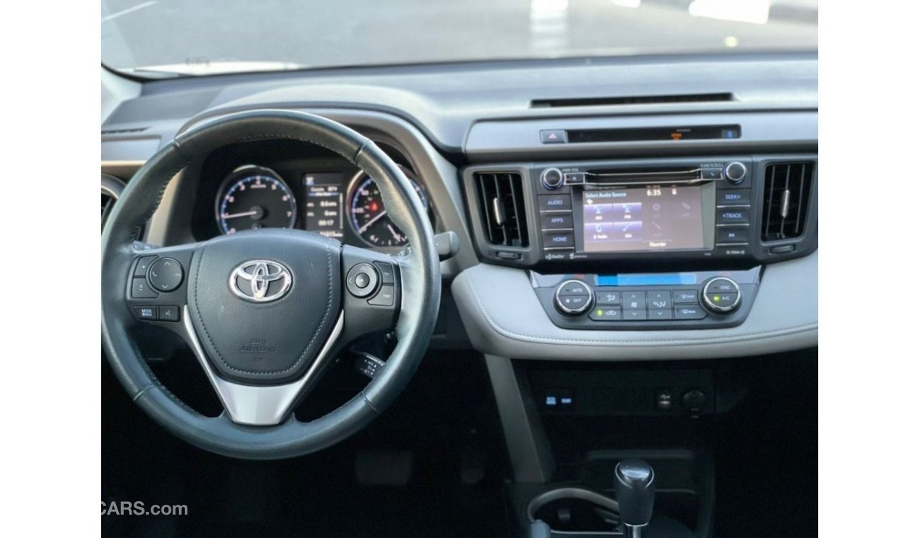 Toyota RAV4 2016 TOYOTA RAV4 XLE / FULL  OPTION