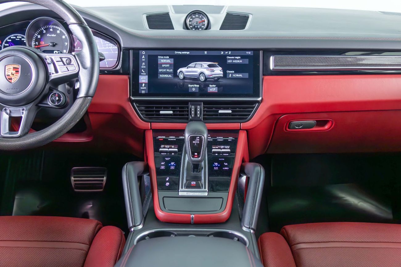 Porsche Cayenne Turbo 4.0L (550 HP) Special Order-Al Nabooda Warranty Until 10/2026-22 Inch Forged Rims