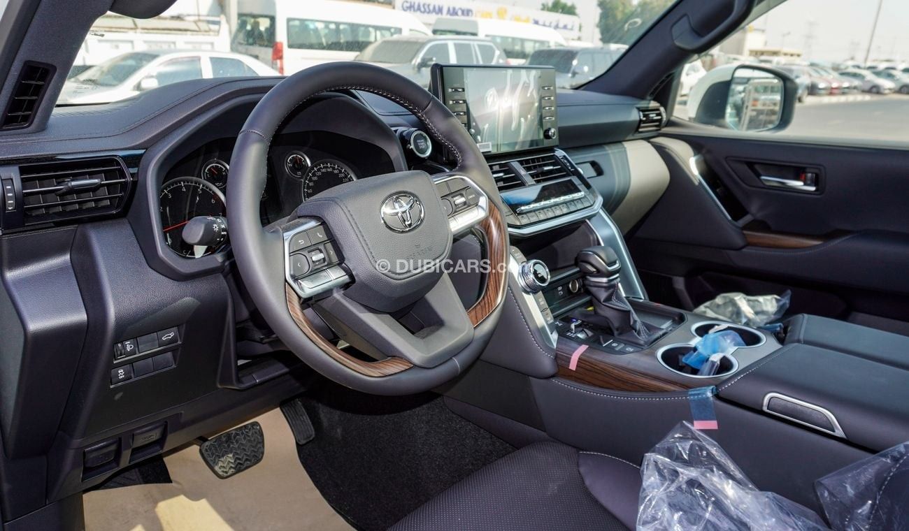 Toyota Land Cruiser GXR Twin Turbo 3.5 L V6