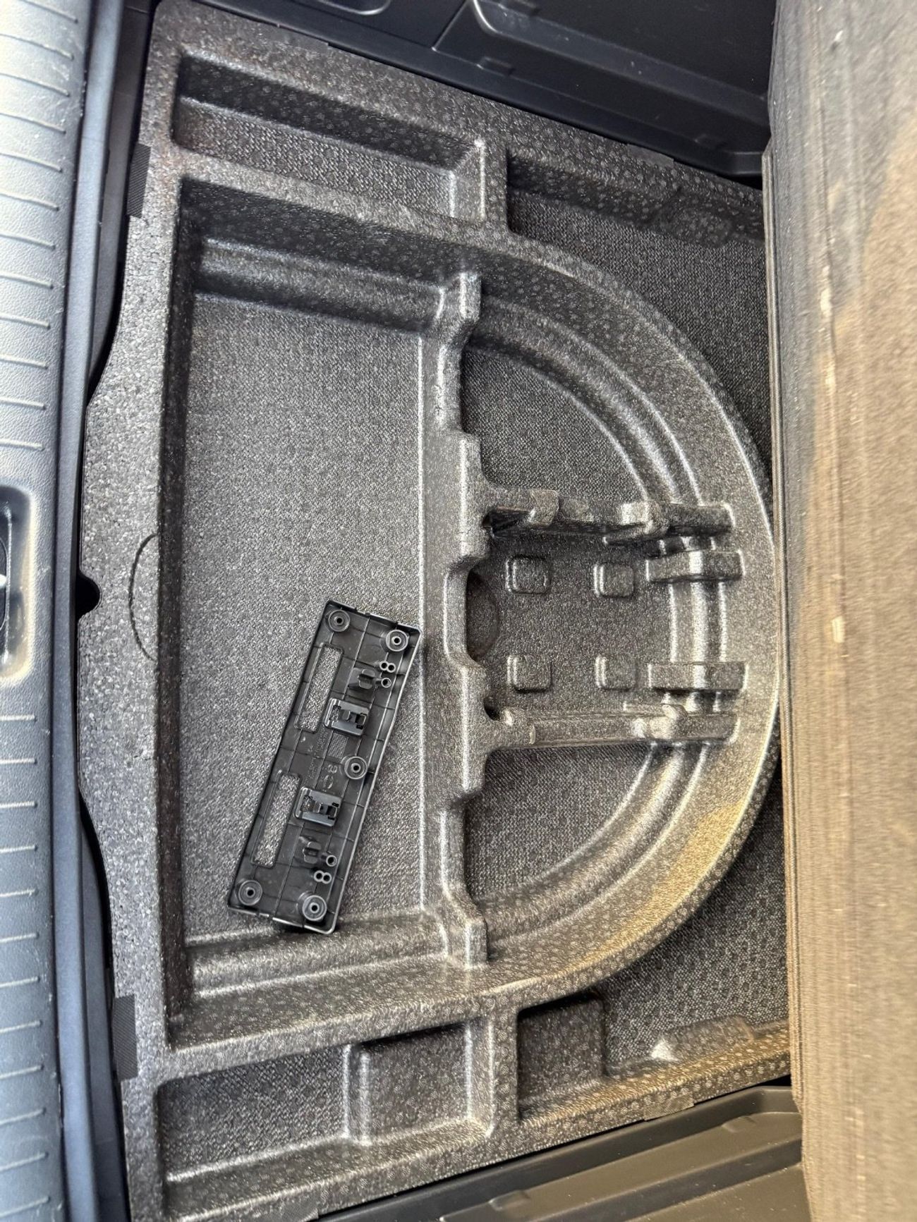 كيا سبورتيج LX 2.4 L 2021