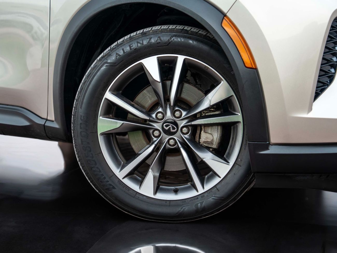 Infiniti QX60 Luxe 3.5L