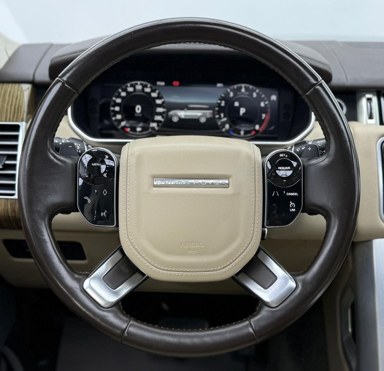 Land Rover Range Rover 2019 Range Rover Vogue HSE, Warranty, Full Service History, Fully Loaded, Excellent Condition, GCC