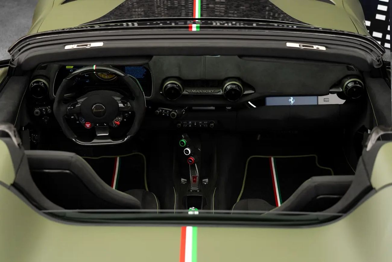 فيراري 812 GTS