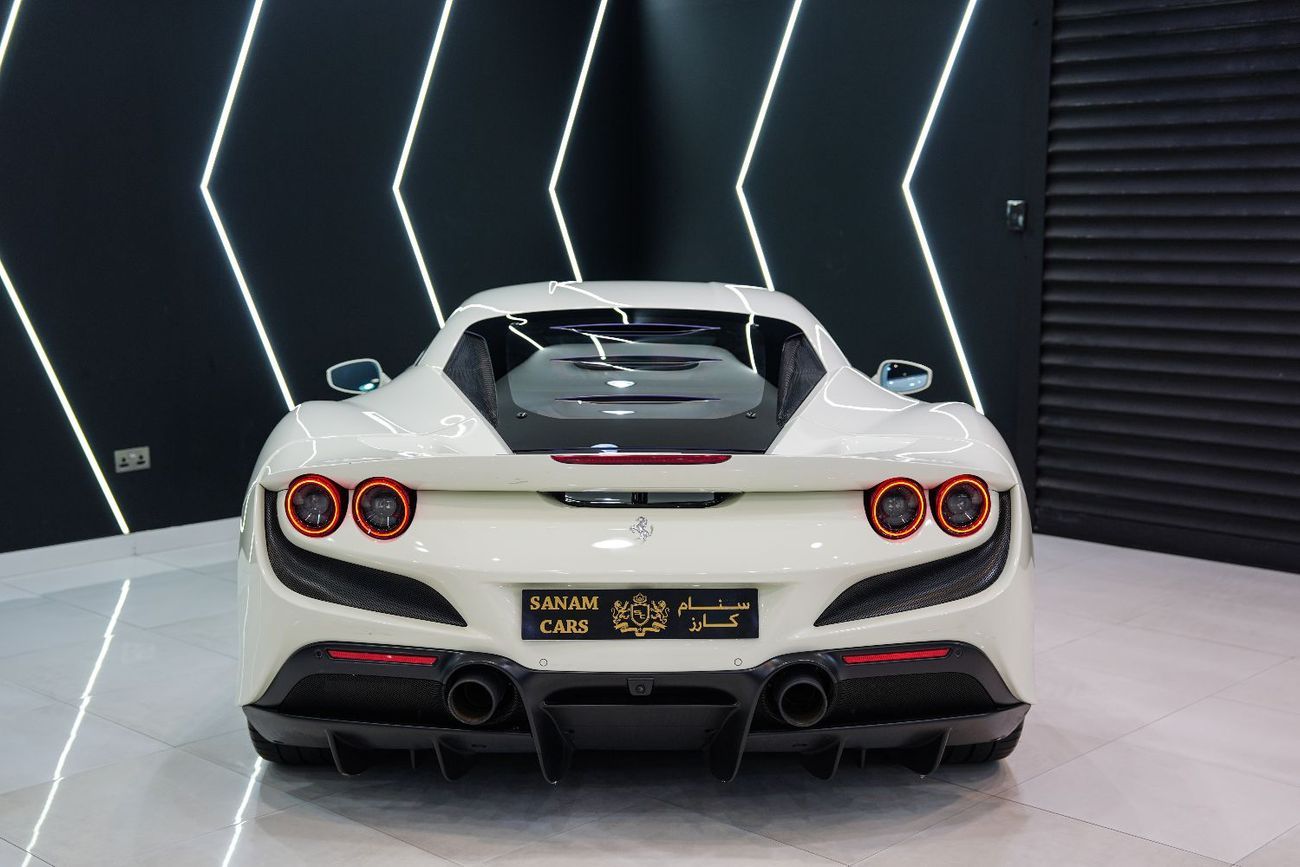 Ferrari F8 Tributo 3.9T V8 2020 Ferrari  F8 Tributo, Passenger Display, Carbon Fiber Interior, Dealer Warranty + Servic