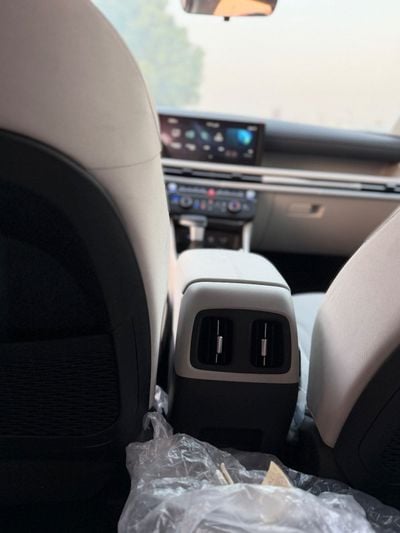 هيونداي توسون 2.0L Smart (FWD)