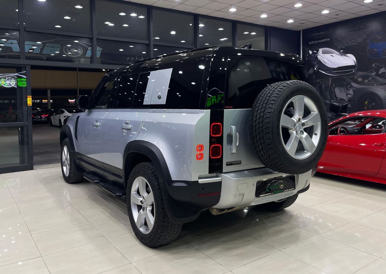 Land Rover Defender D200 110 X-Dynamic S 2.0L (5 Seater)