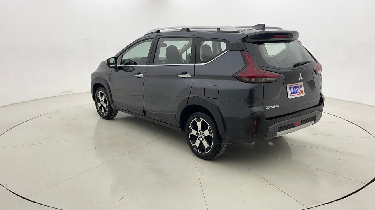 ميتسوبيشي إكسباندر كروس PREMIUM 1.5 | بدون دفعة مقدمة | اختبار القيادة في المنزل