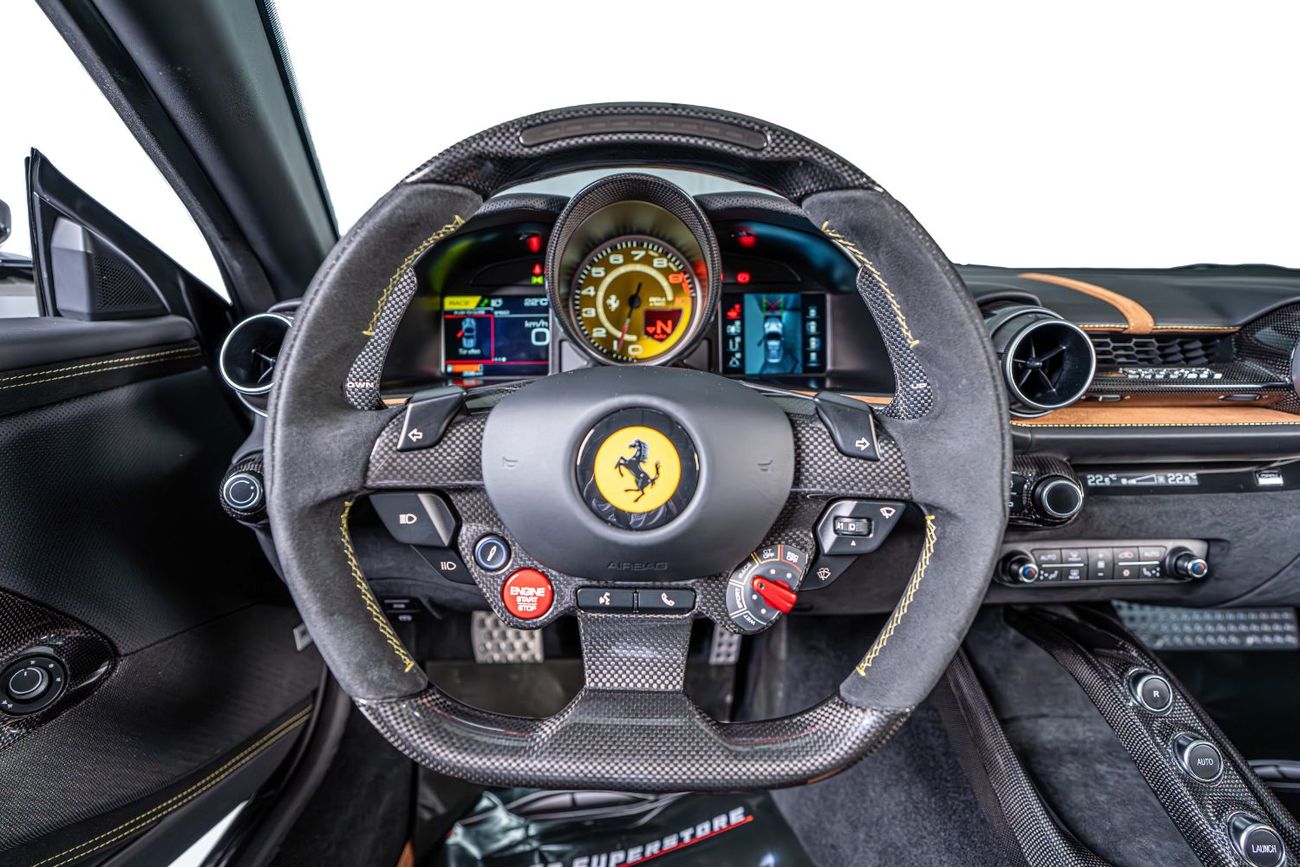 فيراري 812 GTS 