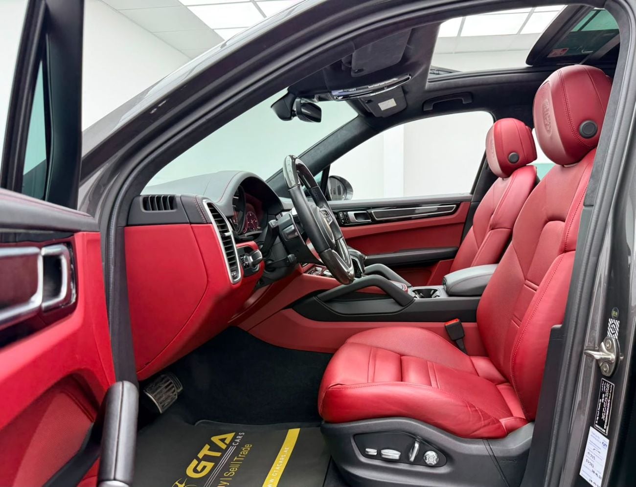 Porsche Cayenne GTS 2021 Porsche Cayenne GTS, 2026 Porsche Warranty, Full Porsche Service History, Low Km, GCC