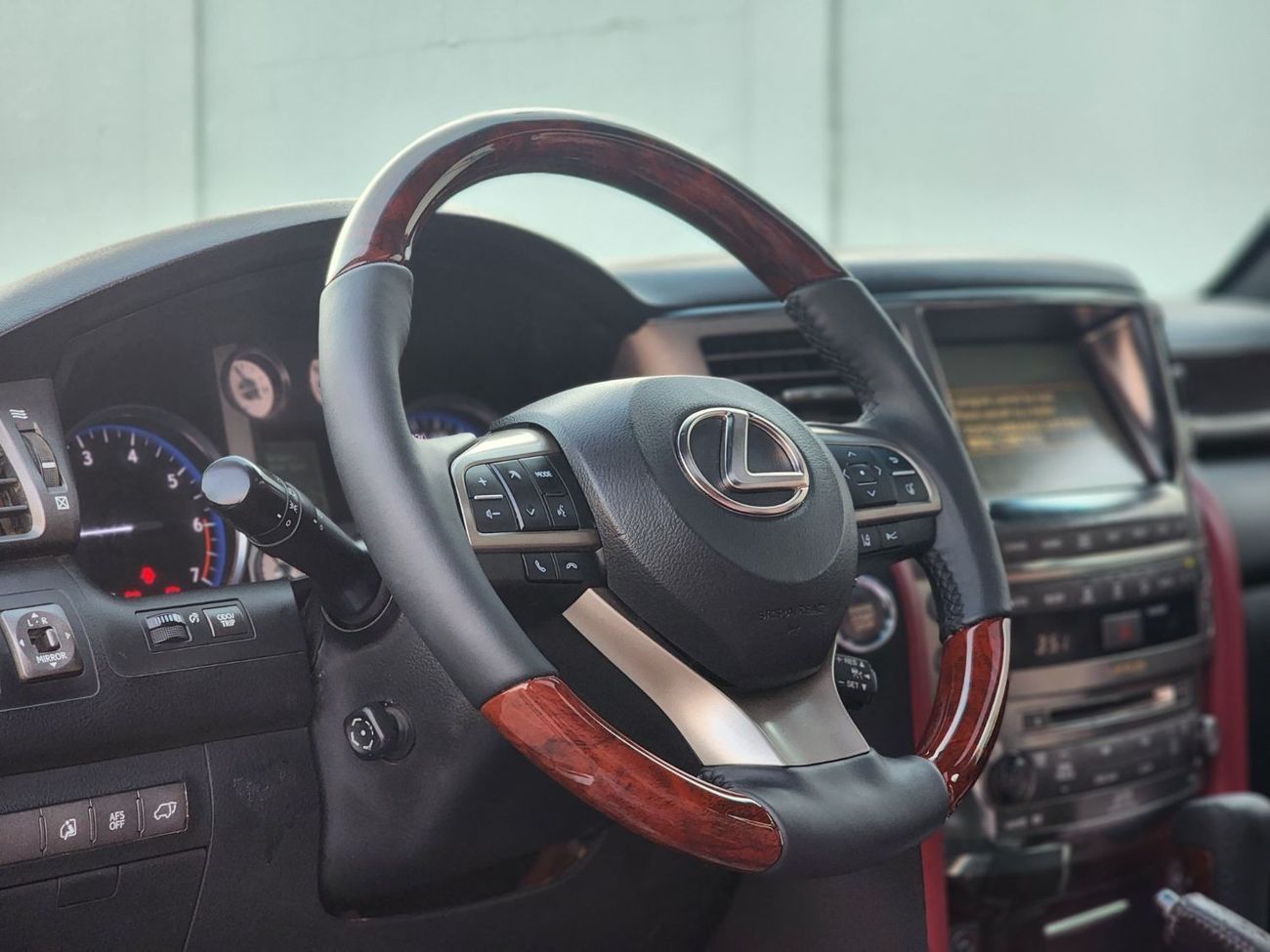 Lexus LX 570 upgrade 2021