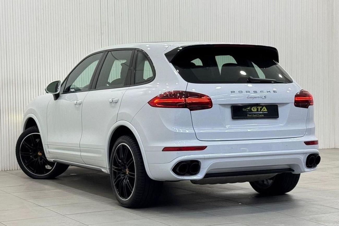 Porsche Cayenne S 3.6L 2016 Porsche Cayenne S, Service History, Full Options, Low Kms, Excellent Condition, GCC