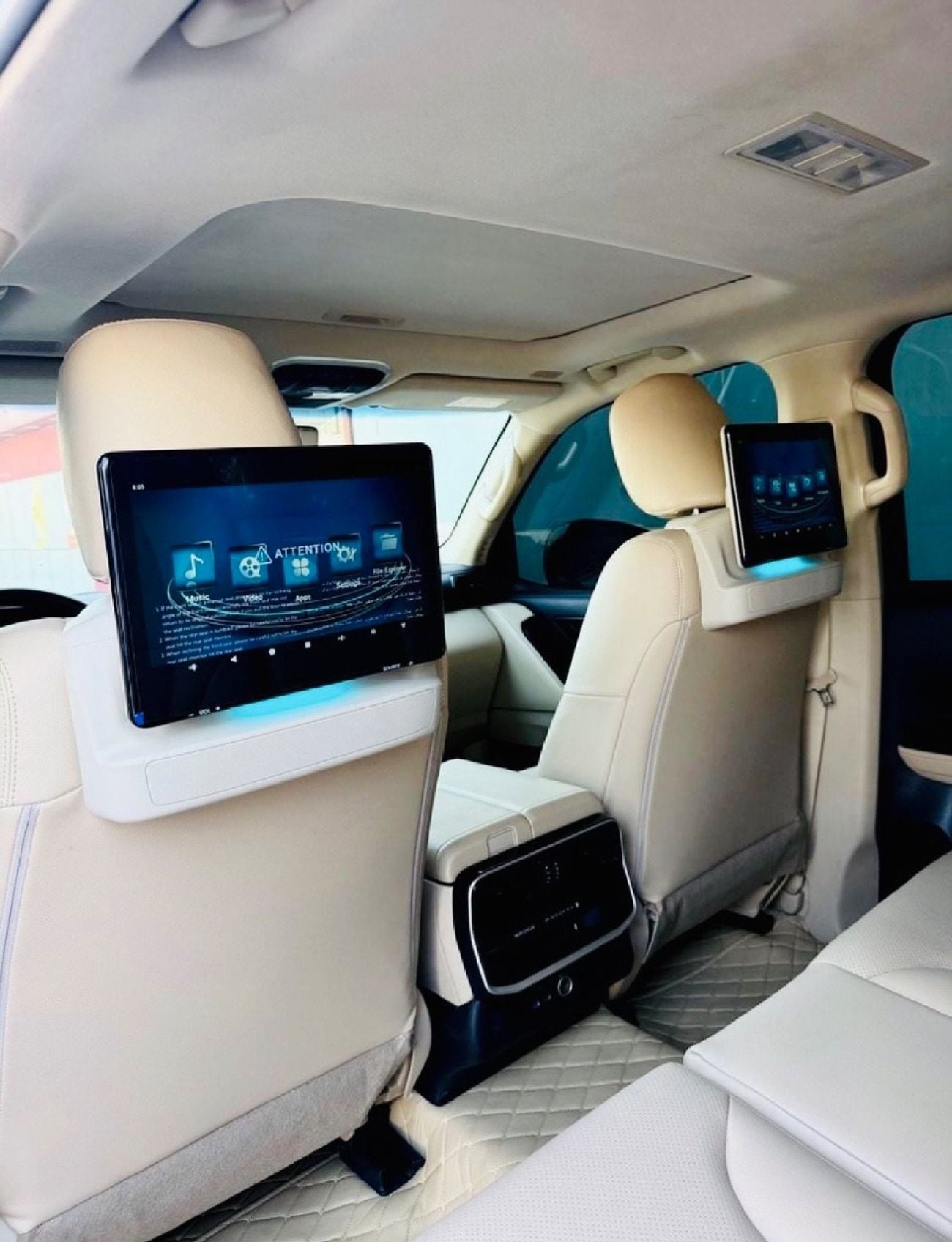 تويوتا لاند كروزر GXR 2022 MODEL V6 4.0L ENGINE FULL OPTION