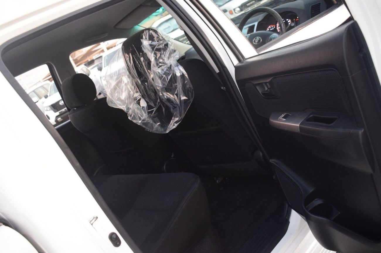 تويوتا هيلوكس 2014 TOYOTA HILUX SR5 D4D