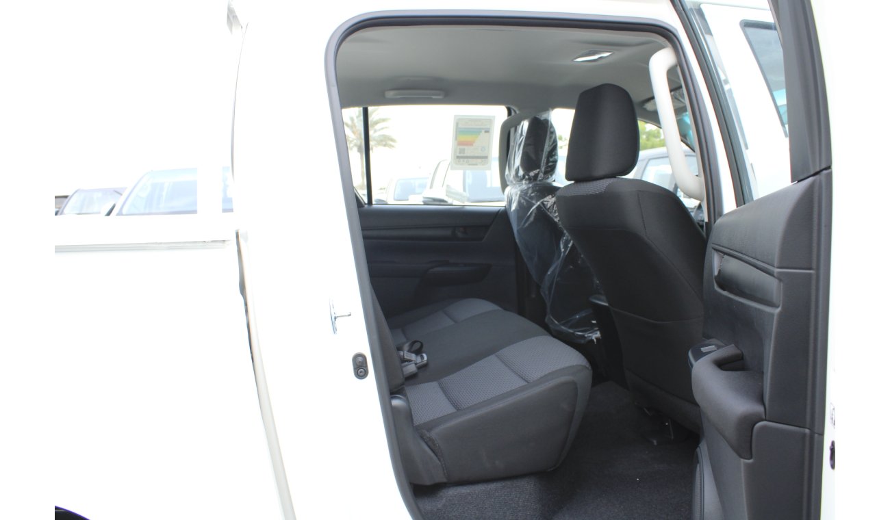 Toyota Hilux 2.4L 4CY DIESEL / NARROW BODY MANUAL WINDOWS 2022 WHITE (CODE # 9424)