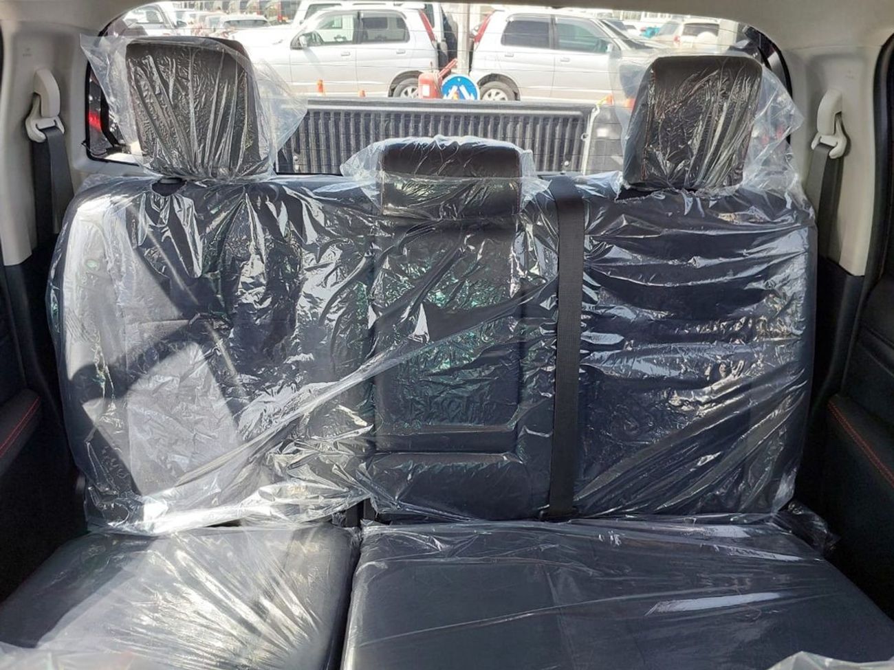 Toyota Hilux TOYOTA HILUX PICK UP RHD 2021 MODEL 2.8L DIESEL AUTOMATIC(PM66455)