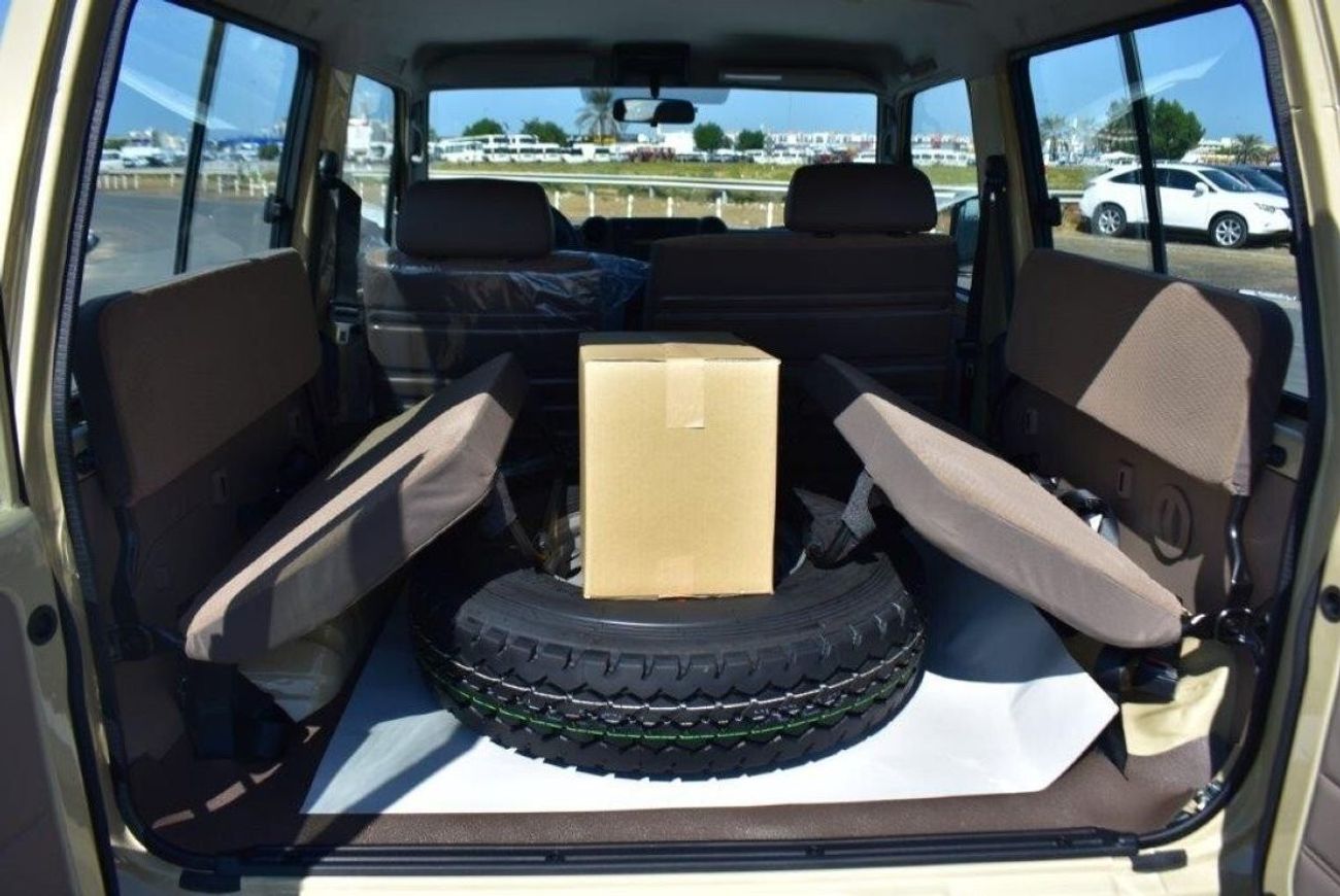 تويوتا لاند كروزر 70 71 SWB V6 4.0L PETROL 4WD MT