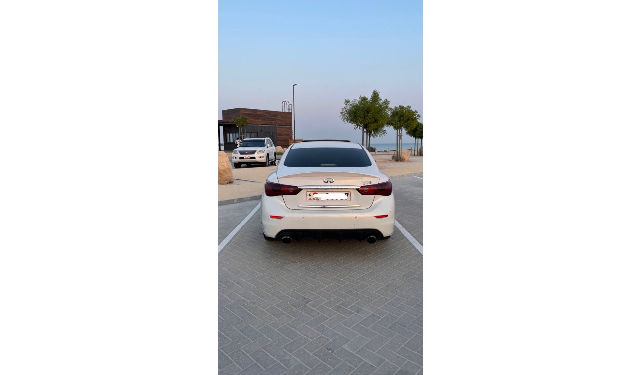 إنفينيتي Q50 Q50s 3.7L RWD