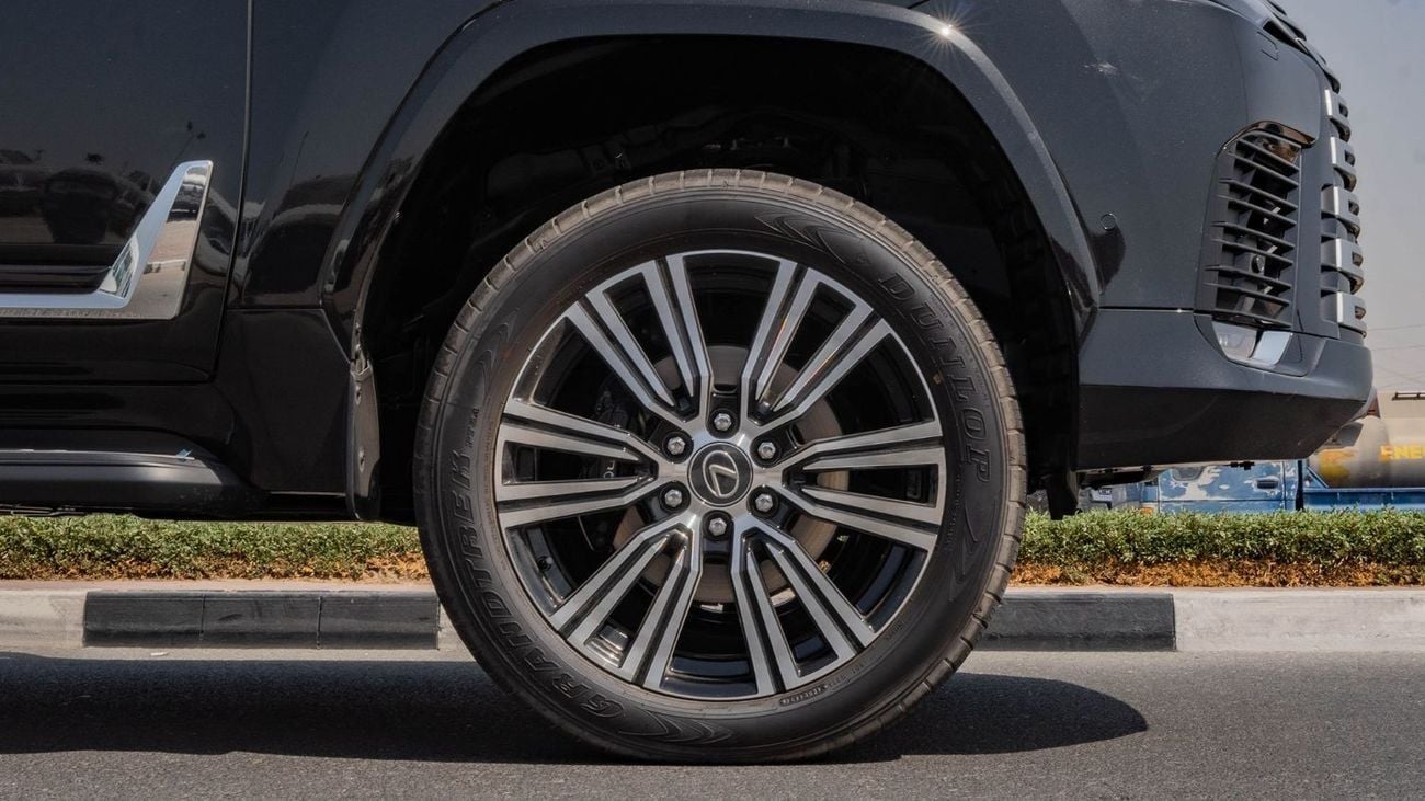 Lexus LX 700h 2026 Lexus LX700h Signature 3.5L AT Hybrid 07 Seaters with auto parking (Black)