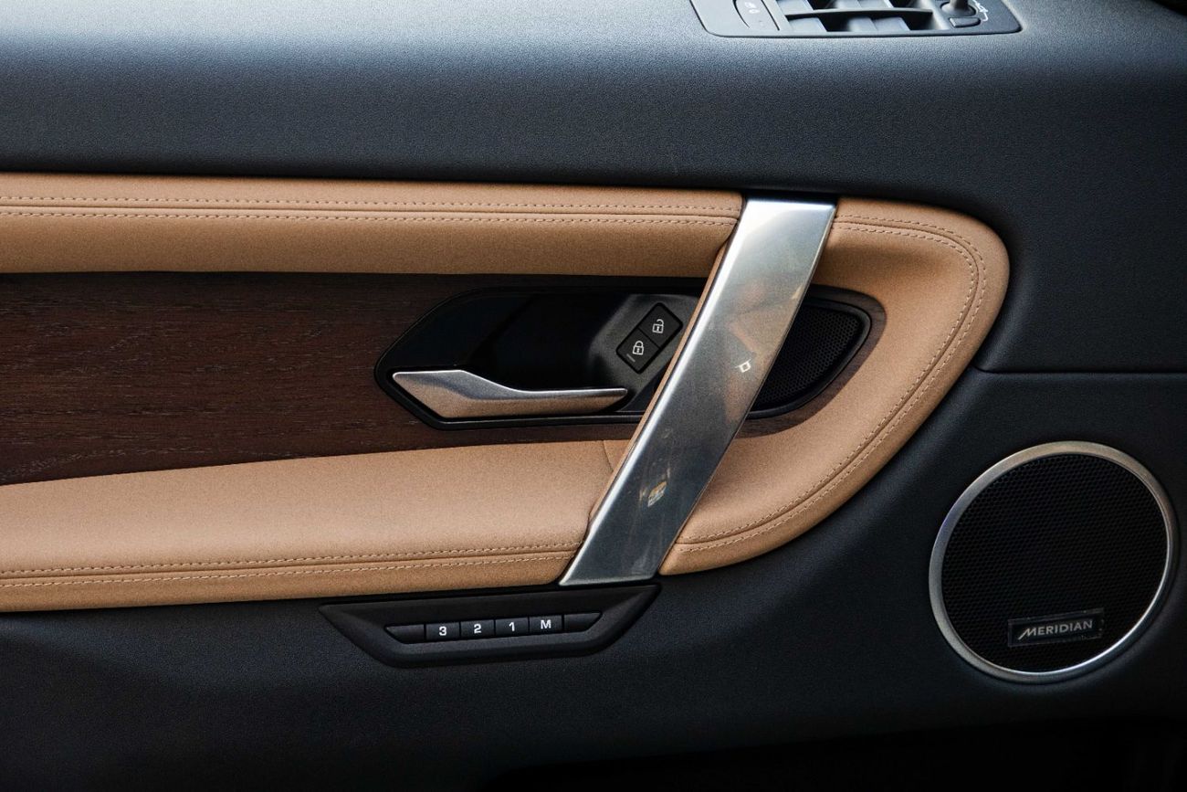 Land Rover Discovery Sport 3,231 P.M  | 0% Downpayment | Discovery Sport Dynamic SE P250!