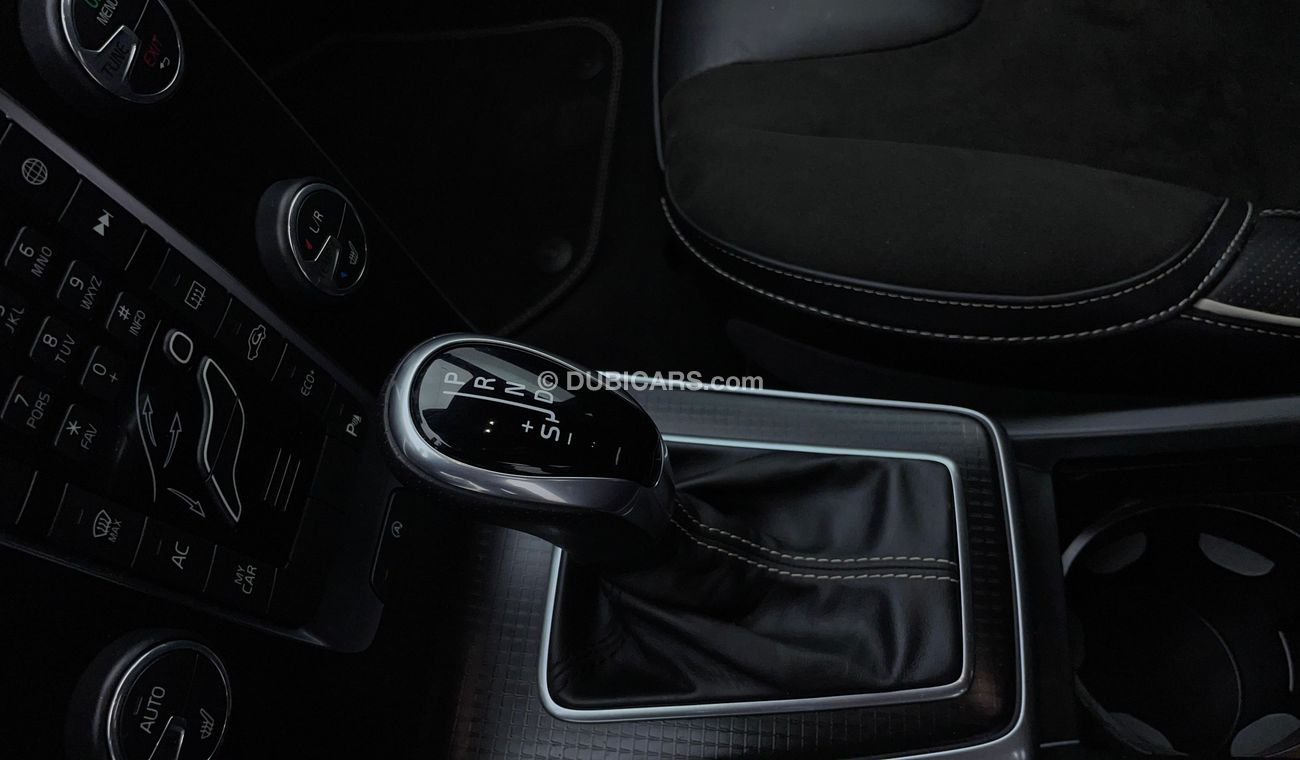 Volvo V40 T5 R DESIGN 2 | Under Warranty | Inspected on 150+ parameters