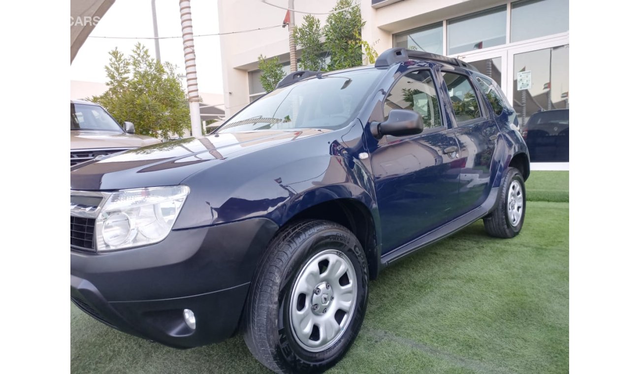 Renault Duster Renault Duster Gulf model 2015 blue color in excellent condition, you do not need any expenses Snaps
