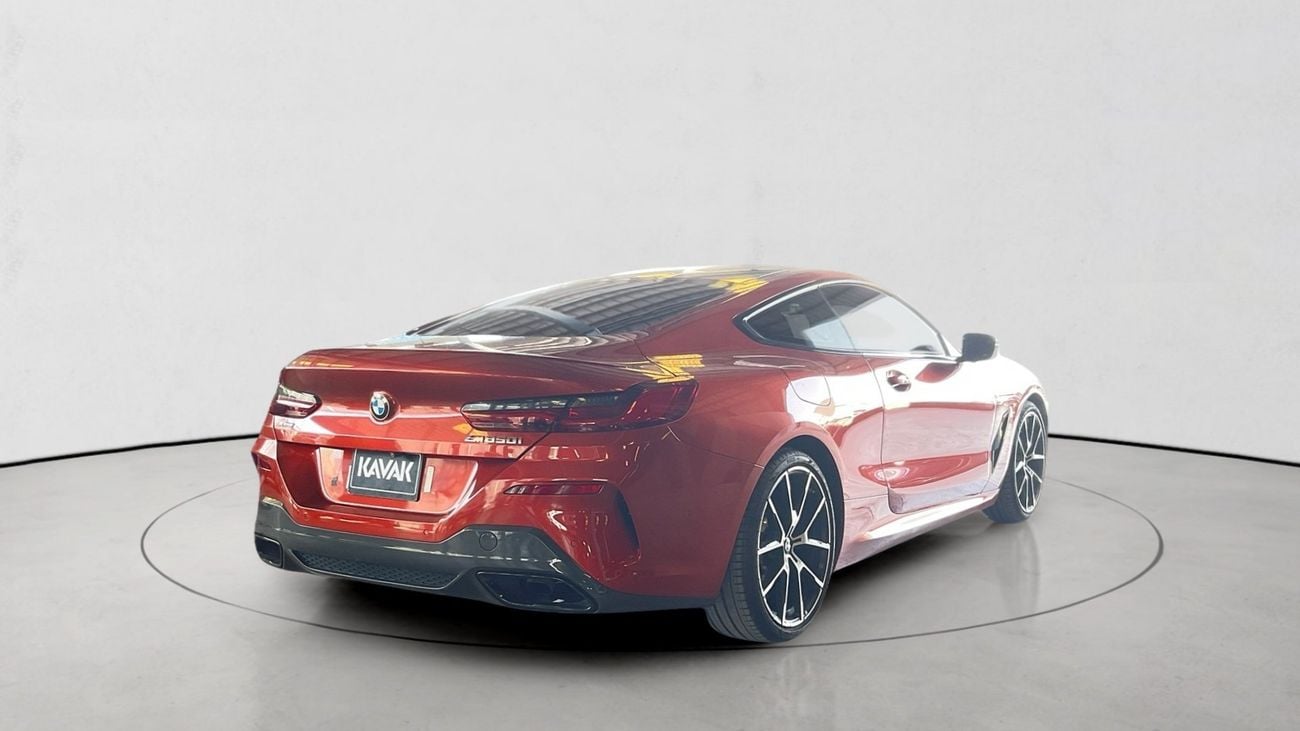 بي أم دبليو M8 4.4 M850I XDRIVE COUPE AUTO | شامل الضمان | 0 ﺪﻔﻋﺓ ﺃﻮﻟﻯ
