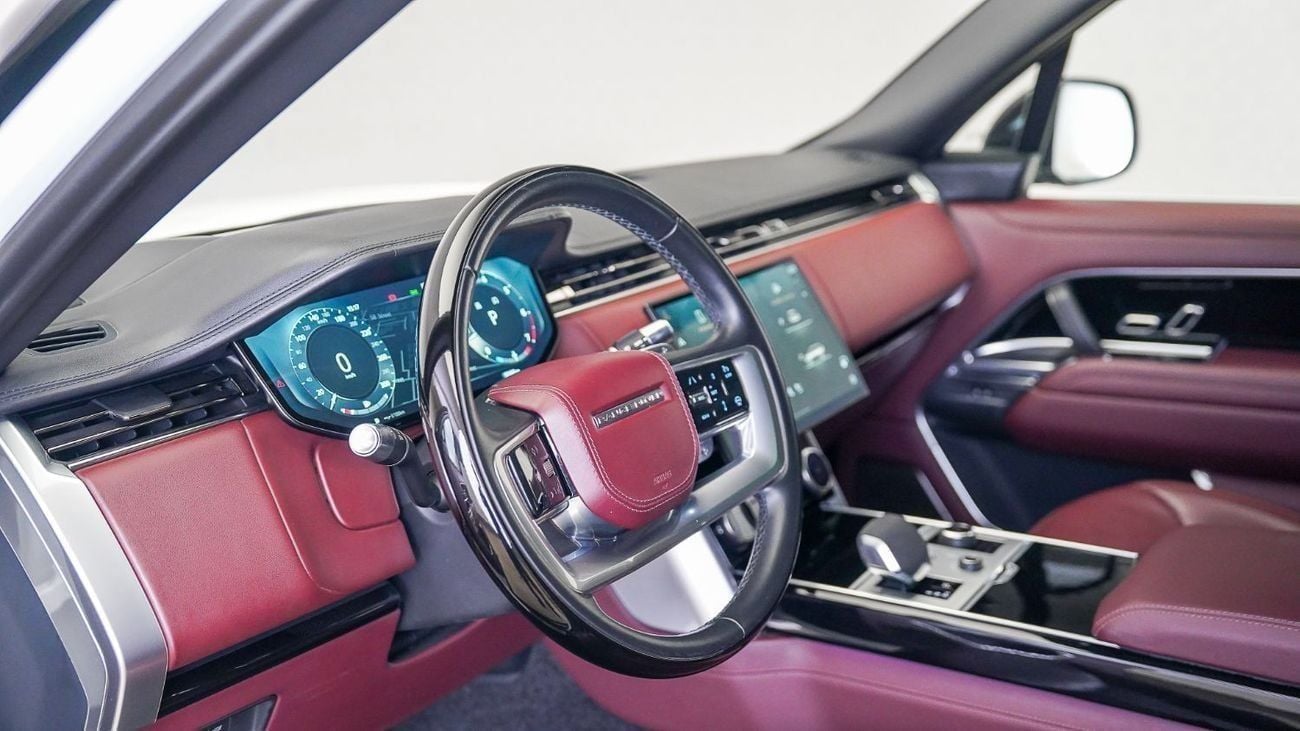 Land Rover Range Rover Autobiography P400 3.0L | AED 7,170 PM | 23-inch Alloys, Rear Screens  |