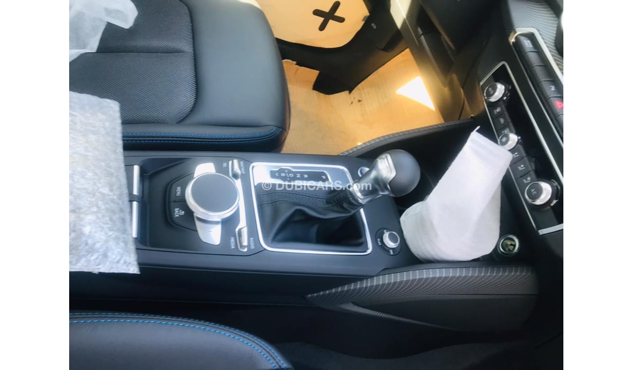 Audi Q2 ELECTRIC // 2021 // FULL OPTION WITH SUNROOF , BACK CAMERA // SPECIAL OFFER // BY FORMULA AUTO // FO