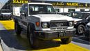 Toyota Land Cruiser Pick Up LX 4.0L V6 Petrol Single Cabin M/T