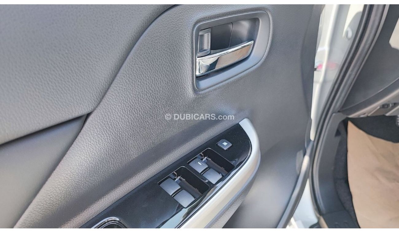 Mitsubishi L200 2.4L SPORTERO DC 4WD AT(EXPORT ONLY)