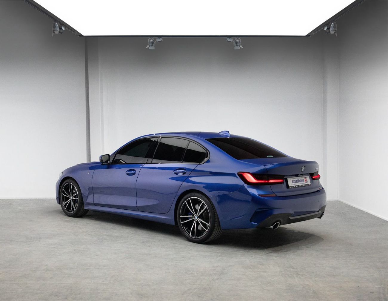 بي أم دبليو 330i M Sport 2.0L (255 HP)