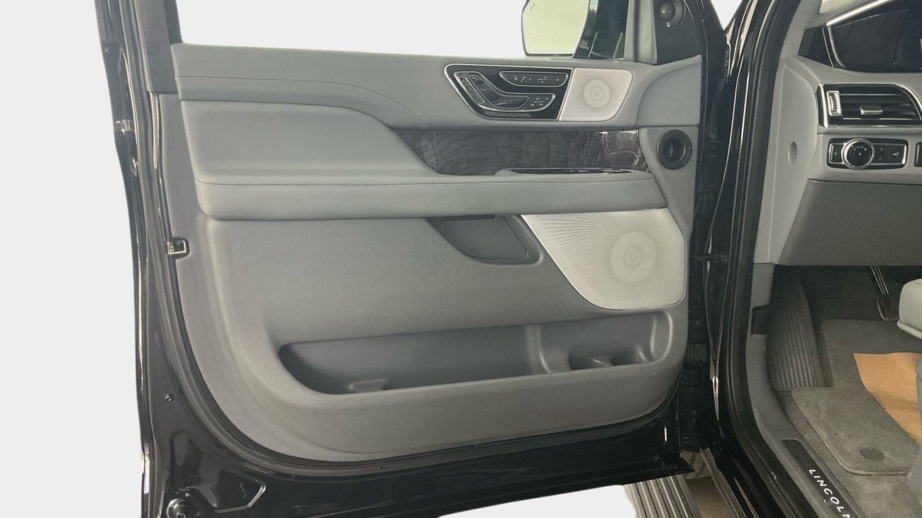 لينكولن نافيجاتور Reserve | upto AED 20,000 Ramadan Discount | شامل الضمان | 0 ﺪﻔﻋﺓ ﺃﻮﻟﻯ