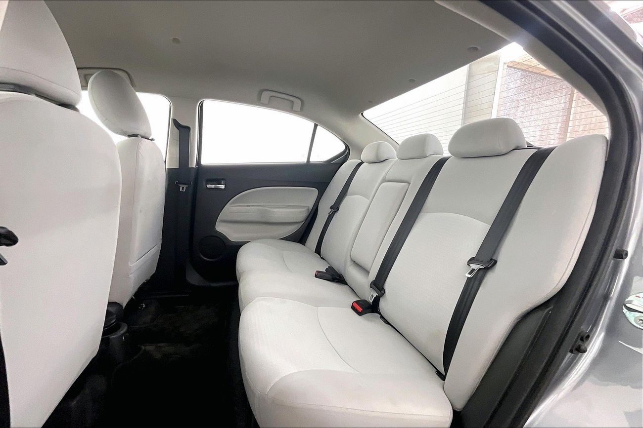 ميتسوبيشي اتراج GLX Full | شامل الضمان | 0 ﺪﻔﻋﺓ ﺃﻮﻟﻯ