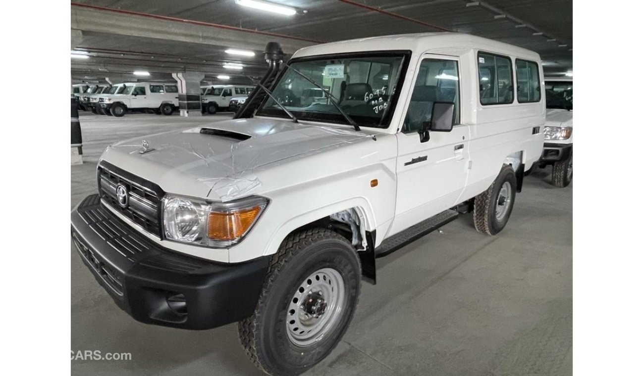 تويوتا لاند كروزر 70 2023 YM LC 78 4.5 DSL 3 DOOR HTOP