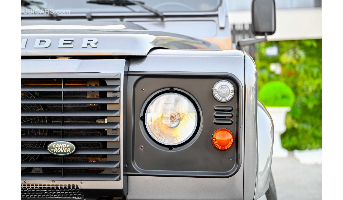 Land Rover Defender 2.4L Diesel | 5,223 P.M (4 Years) | 0% Downpayment | Full Option | Immaculate Condition!