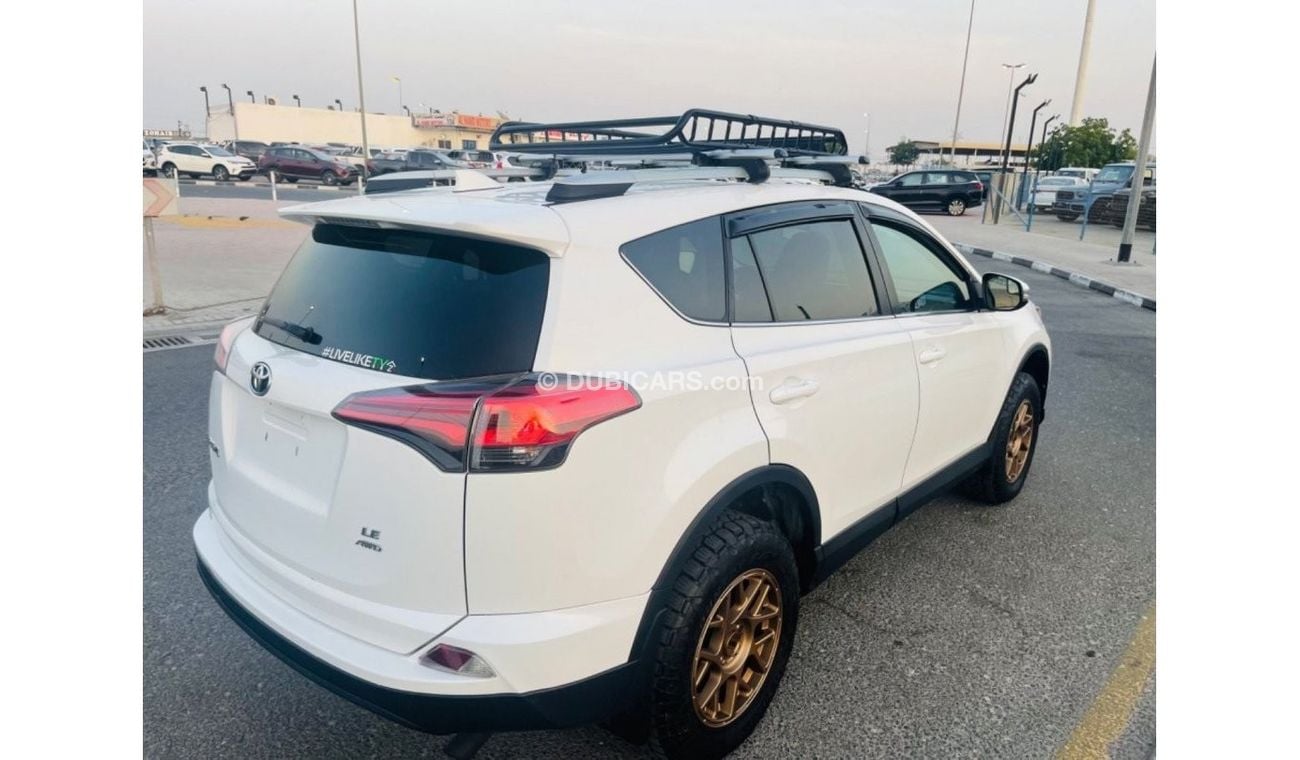 Toyota RAV4 AWD leather seats