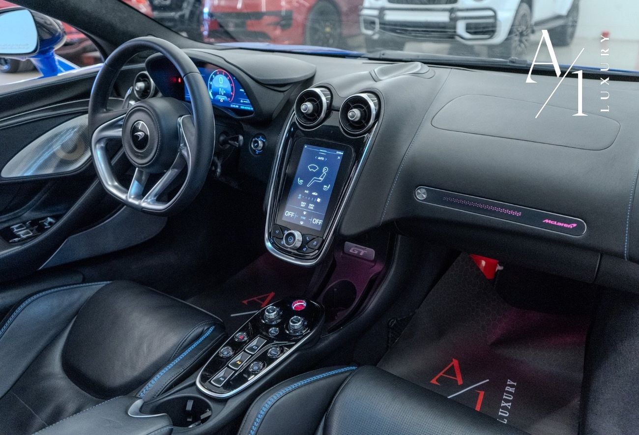 مكلارين GT 2023 Mclaren GTS, With Mclaren Warranty, Fully Loaded, Excellent Condition, GCC Spec