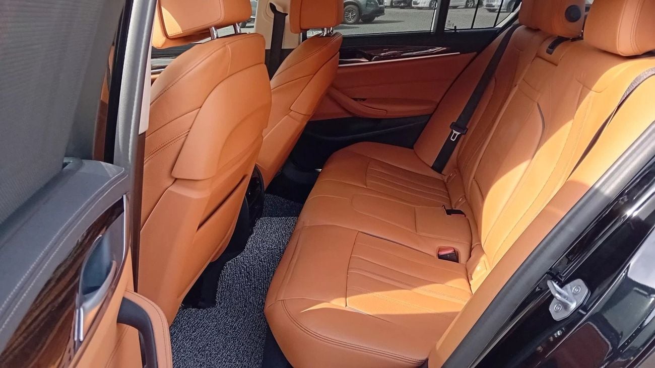 بي أم دبليو 520i بي ام  دبليو 520i