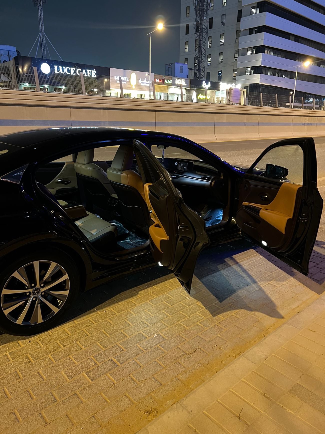 لكزس ES300h