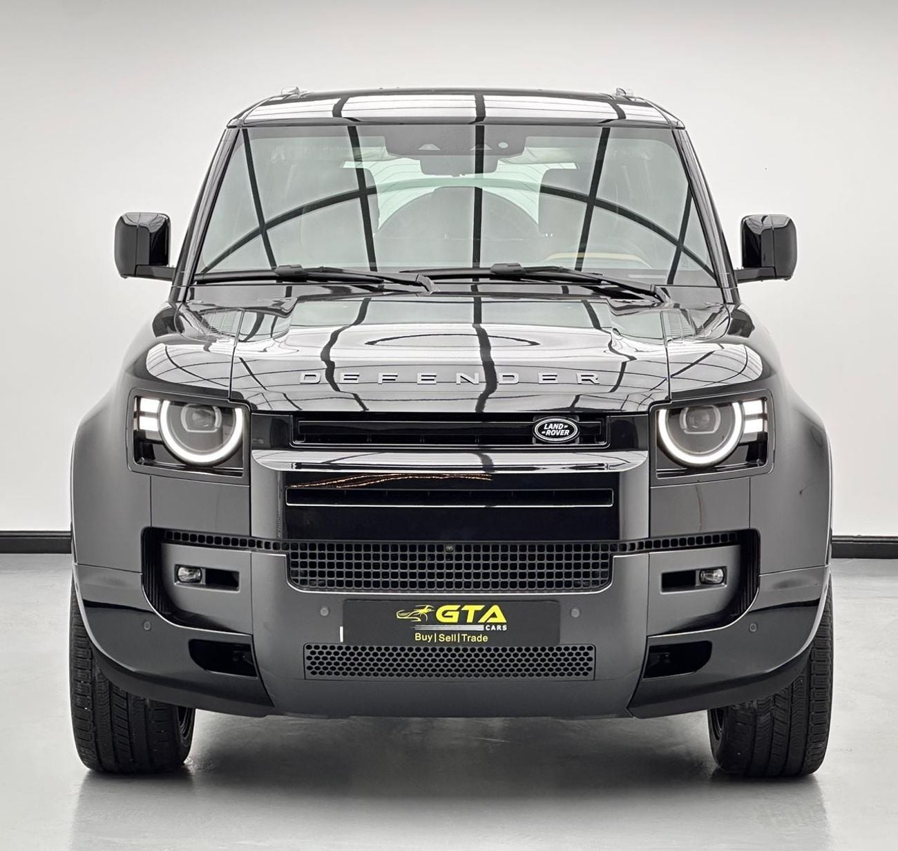 Land Rover Defender 2026 Land Rover Defender 110 HSE X-Dynamic P400, 5 Years Land Rover Warranty, Excellent Condition, G