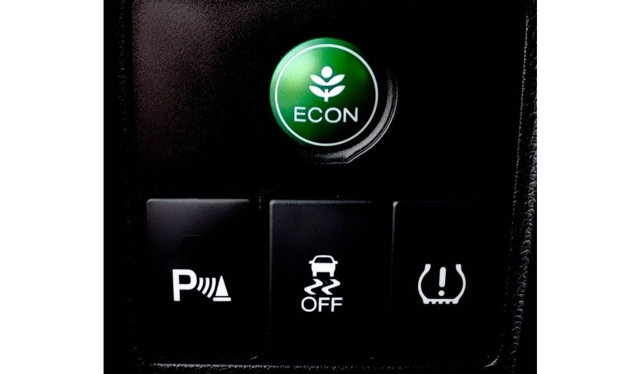 Honda HRV Honda HRV 1.8L 2021 GCC accident free in excellent condition 1215 P.M