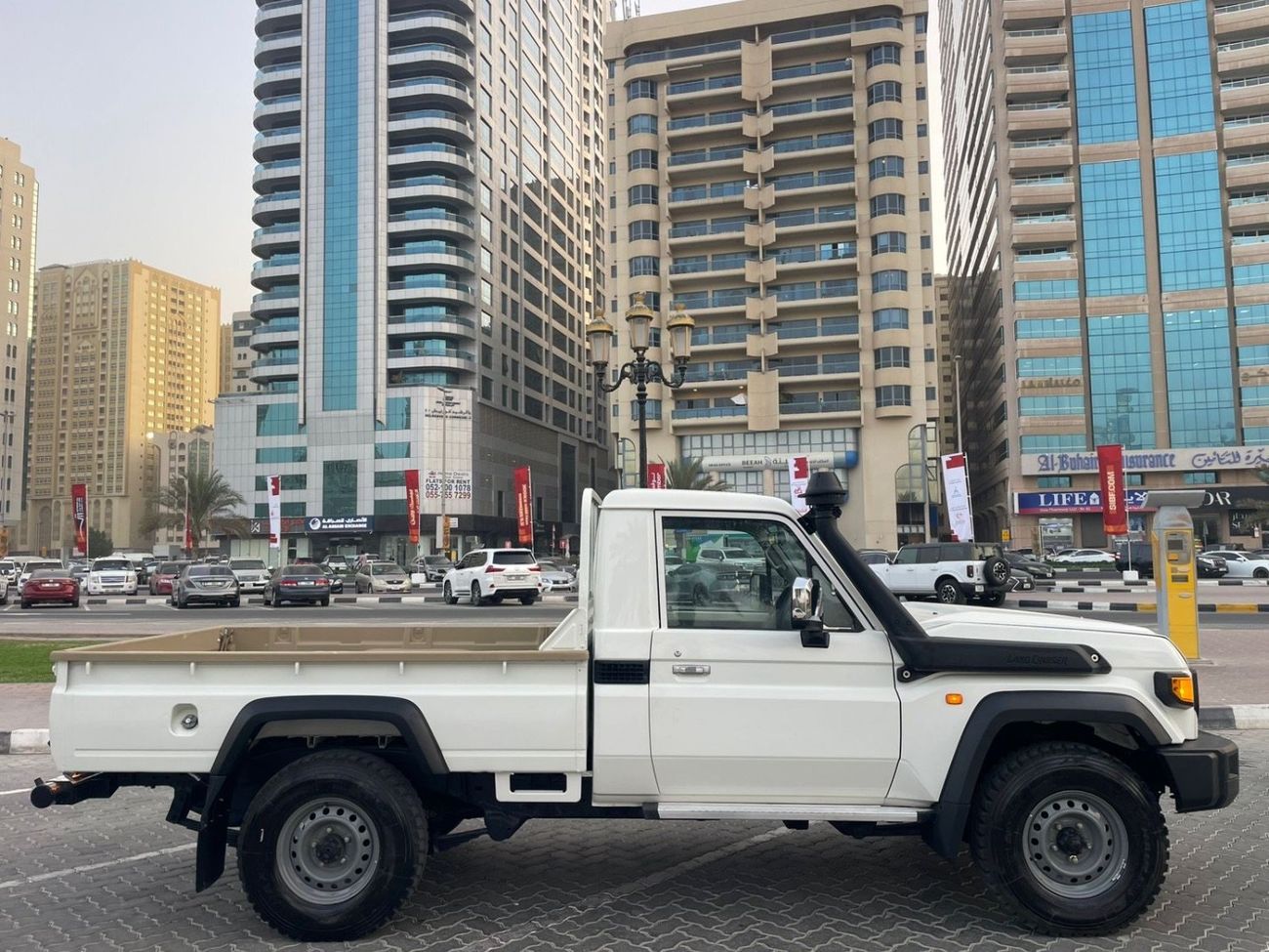 تويوتا لاند كروزر بيك آب Double Cabin 2017 Model RHD DIESEL ENGINE Full Option