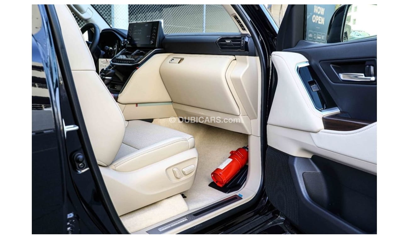 Toyota Land Cruiser 2022 Toyota LC300 3.5L GXR - Cruise Control + Sunroof + Wireless + Auto Seats + Rear Screen | Export