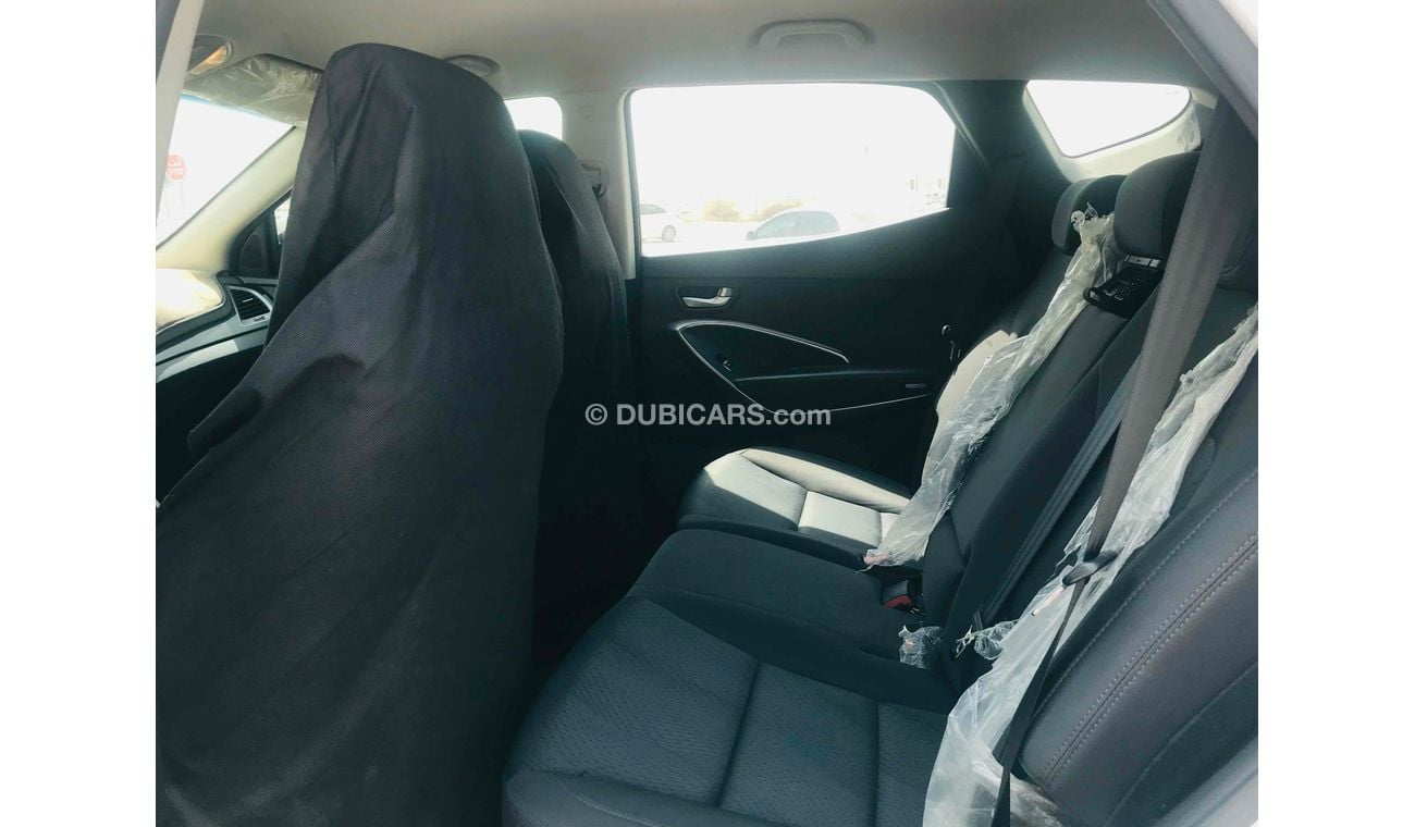 Hyundai Santa Fe سياره نظيفه جدا بحاله ممتاذه بدون حوادث ضمان شاسيه جير ماكينه
