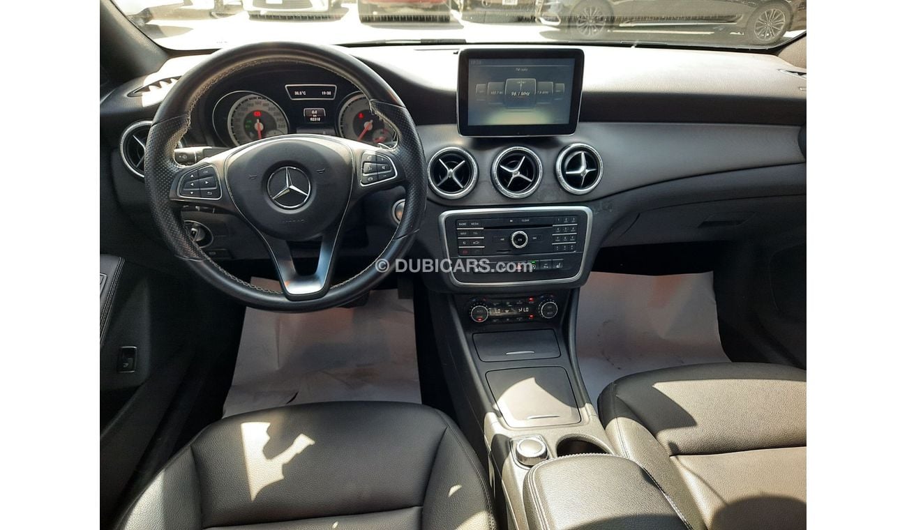 Mercedes-Benz CLA 200 Mercedes cla200d 2015 full option
